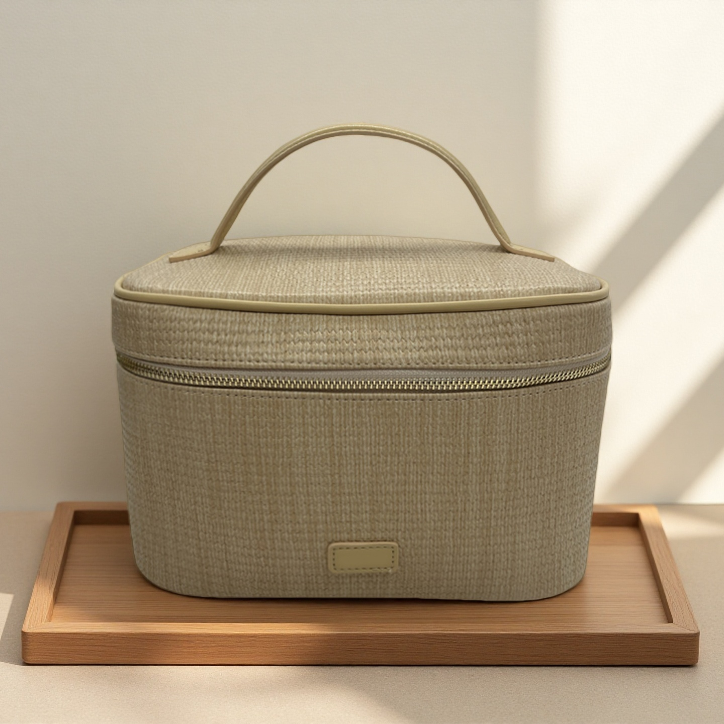 hand carry cosmetic bag 