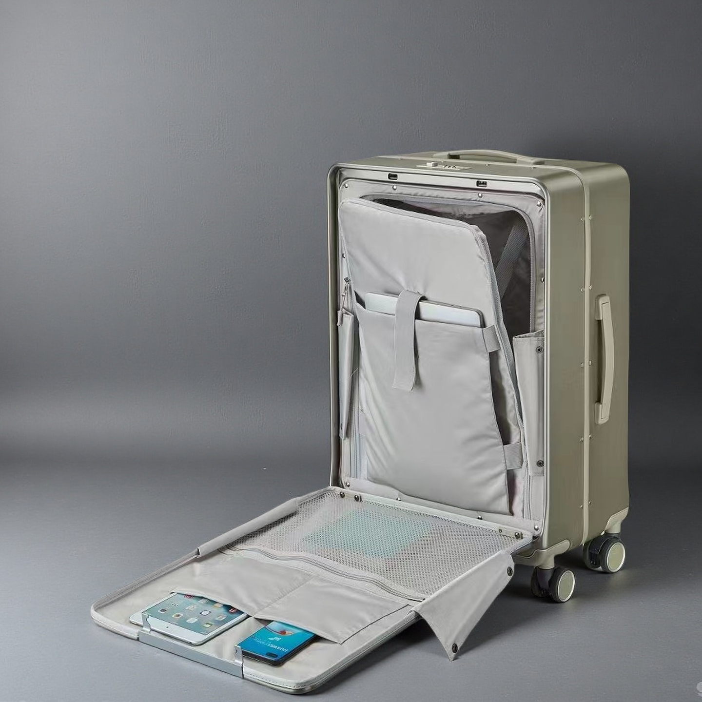 luxury PC luggage supplier